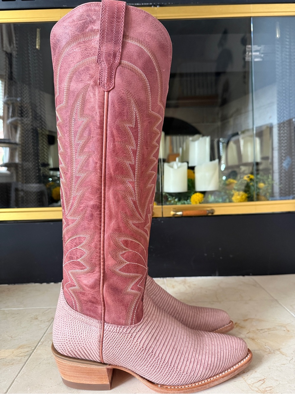 Tecovas The Abby Pink Frost Lizard Woman’s Boot Size 7 - Picture 3 of 11